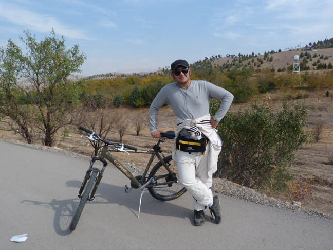دوچرخه سواری ( از بوستان شهیدبهشتی تا بوستان الغدیر )