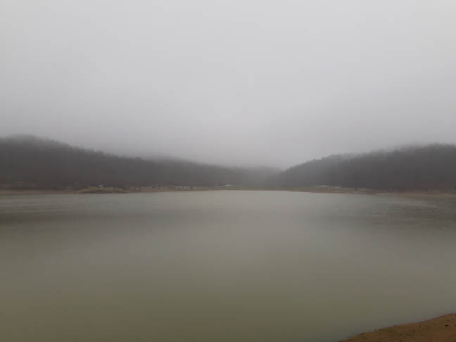 دریاچه ی سقالکسار و کلبه ی علی عکّاس