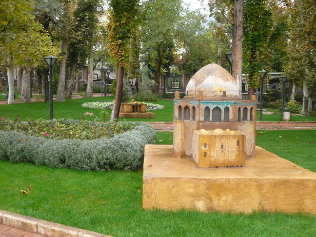باغ گنجینه ی هنر ایرانی